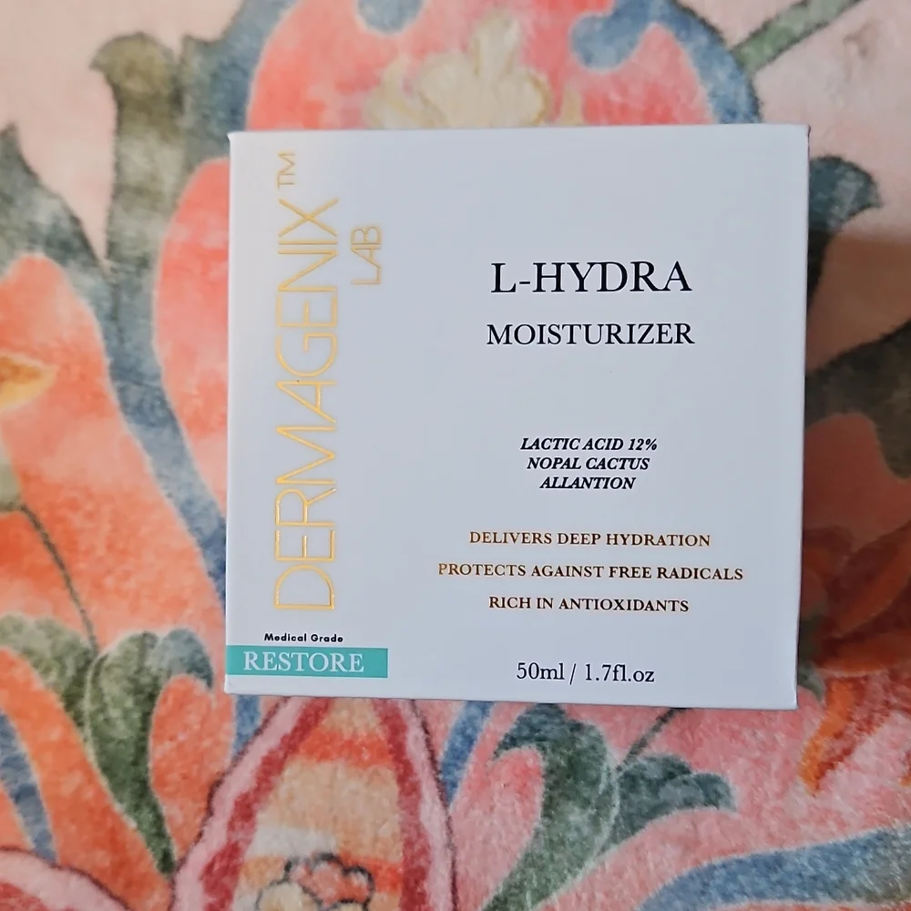 L-HYDRA Moisturizer — White Hydrating Cream